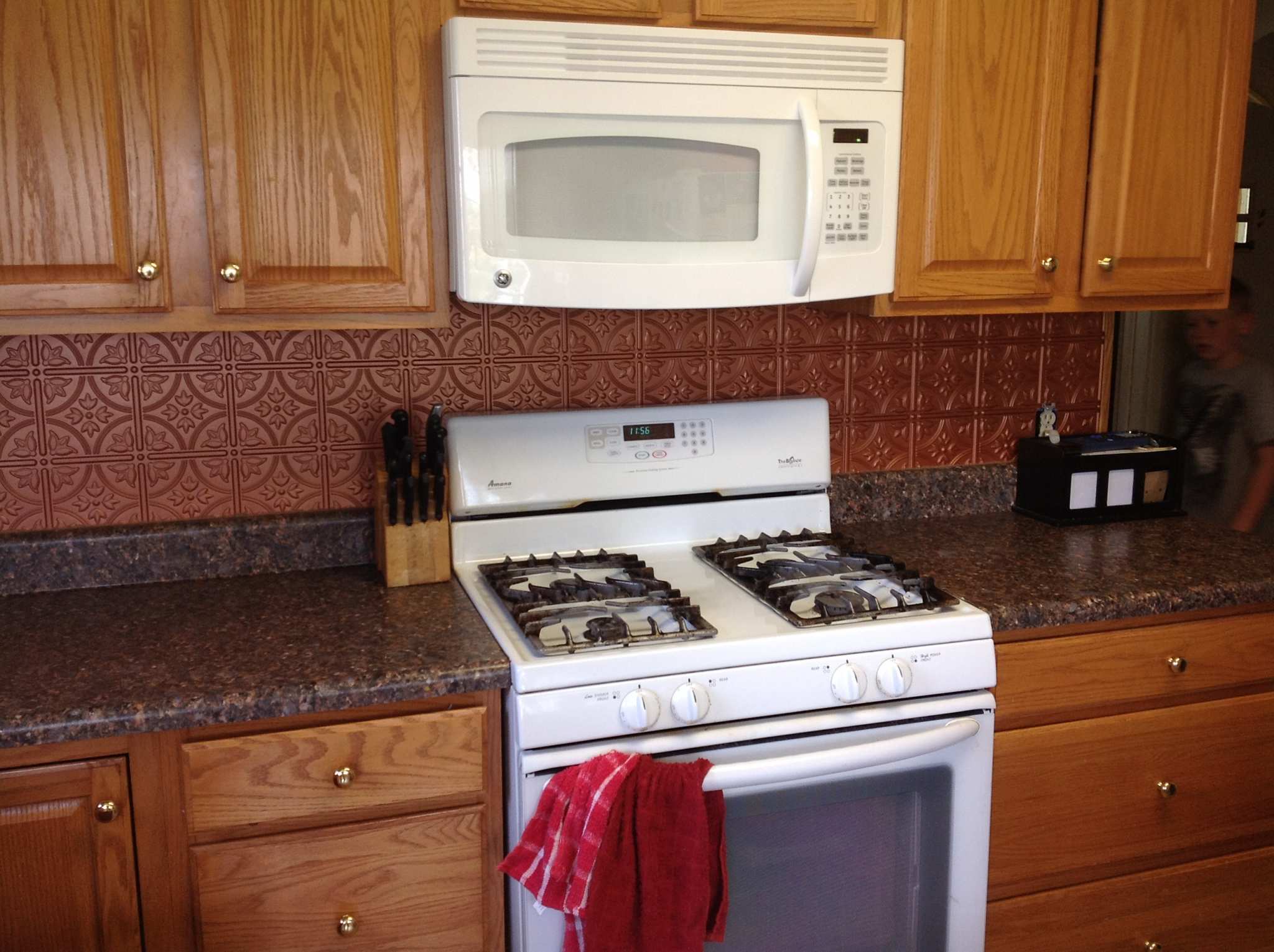 Faux Tin Ceiling Tiles • SurfacingSolution
